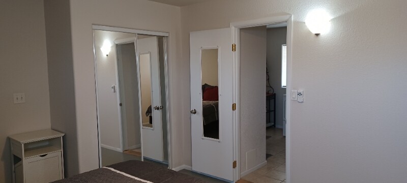 Building Photo - 13818 E 52nd St