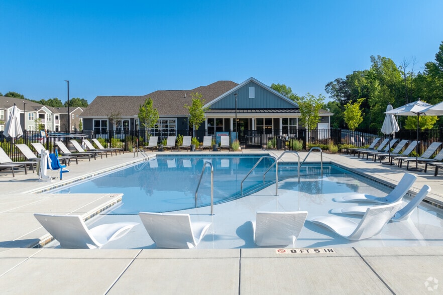 Pool - Norwood Steele Creek