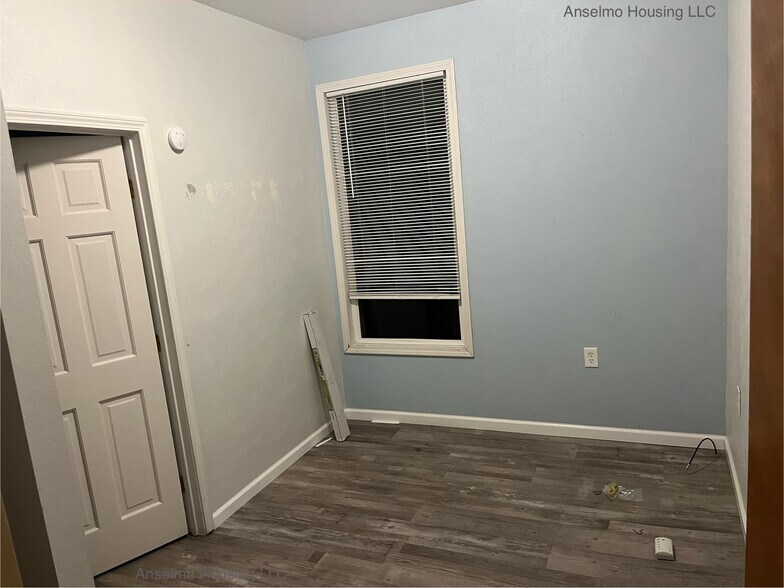 Bedroom 2 - 508 Jasper St
