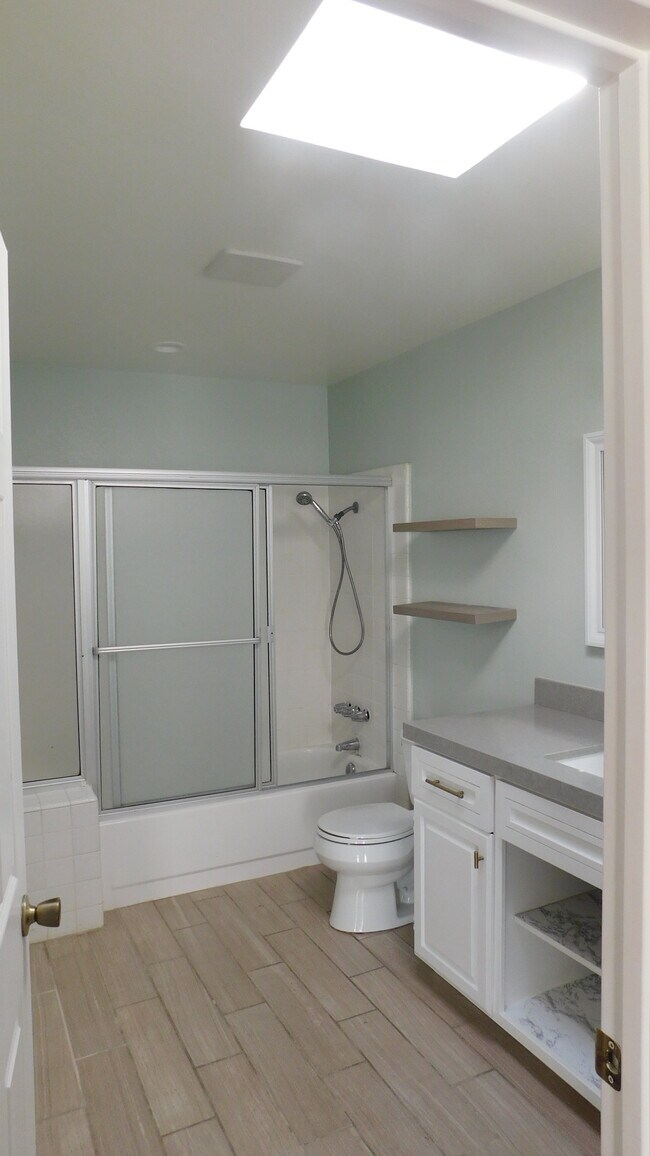 Building Photo - 74193 Santa Rosa Cir