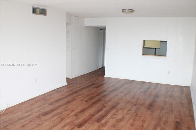 Building Photo - 1830 SW 81st Ave