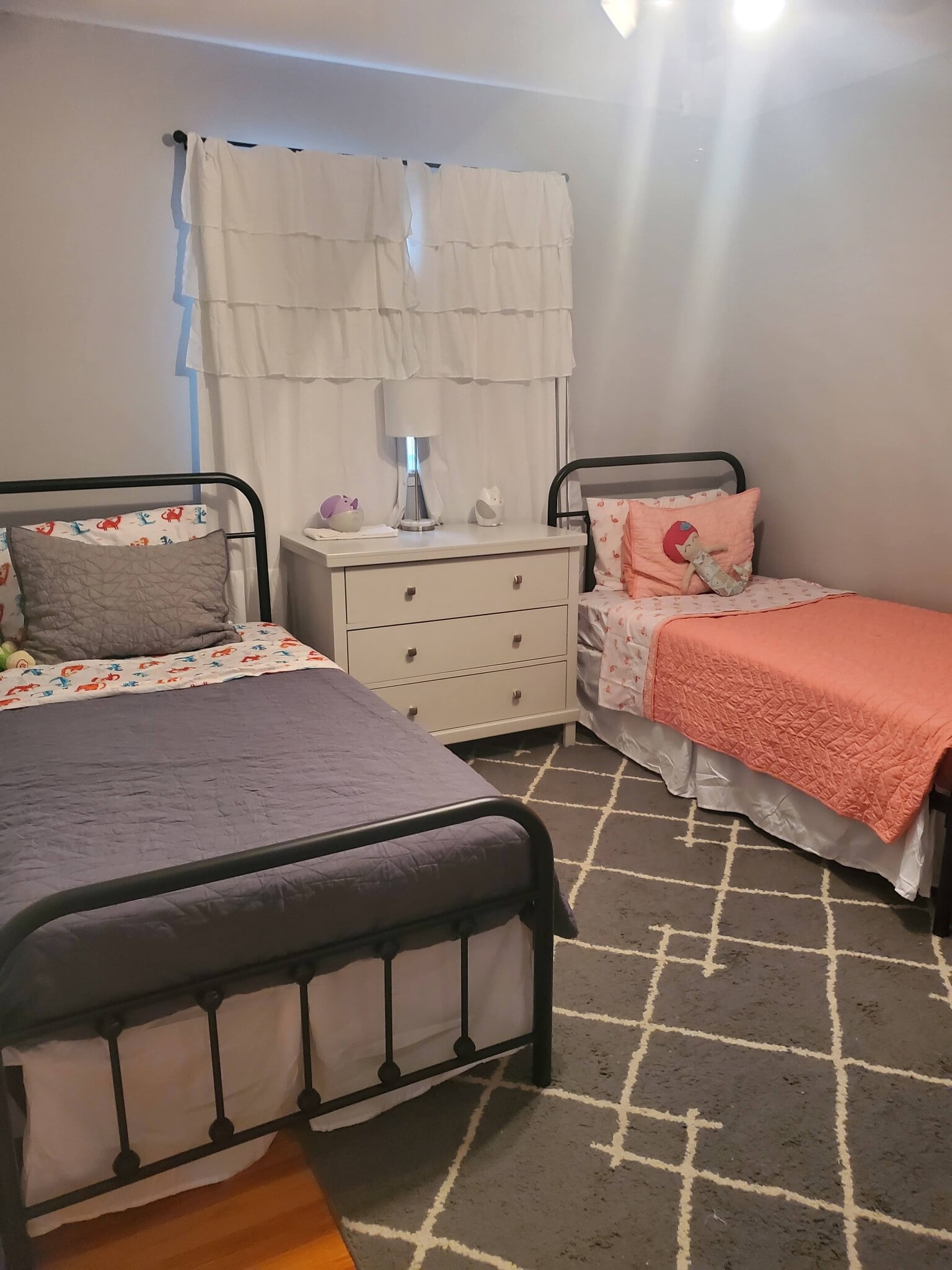 Upstairs Bedroom - 2816 Fernwood St