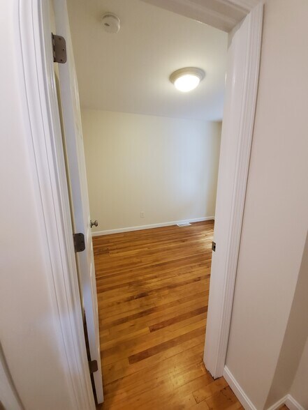 Building Photo - 72 Juniper Rdg