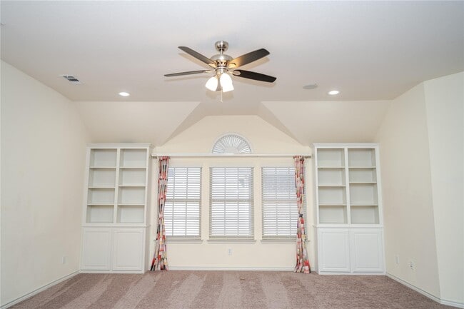 Building Photo - 14785 Palm Desert Ln