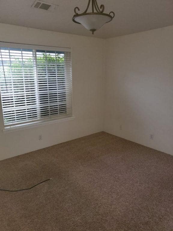Building Photo - 1674 Nunnwood Ln