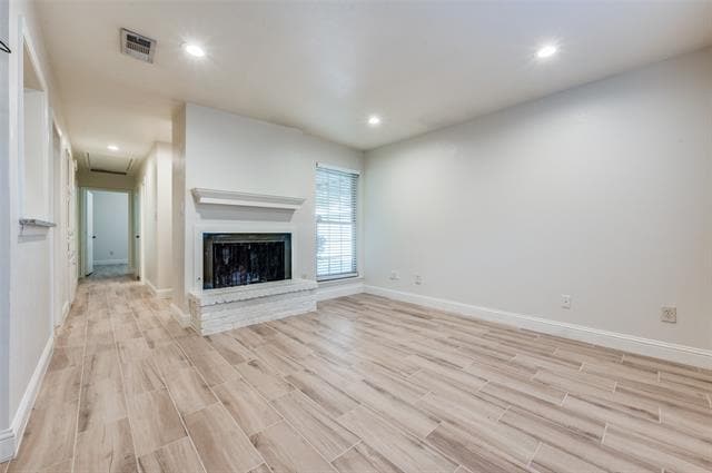 Building Photo - 3051 Airhaven St