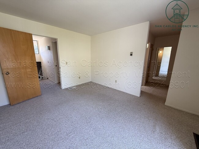Building Photo - Two Bedroom High Meadow Condominium