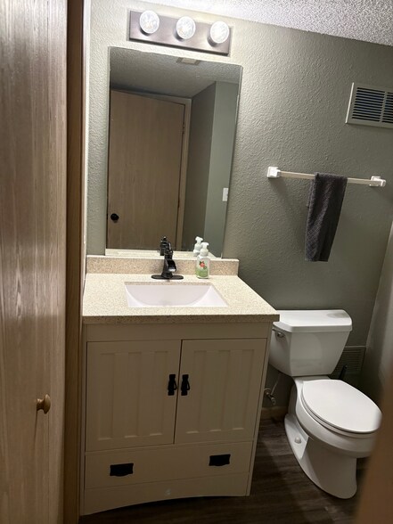 Half Bath - 1282 NW Phelps Ct