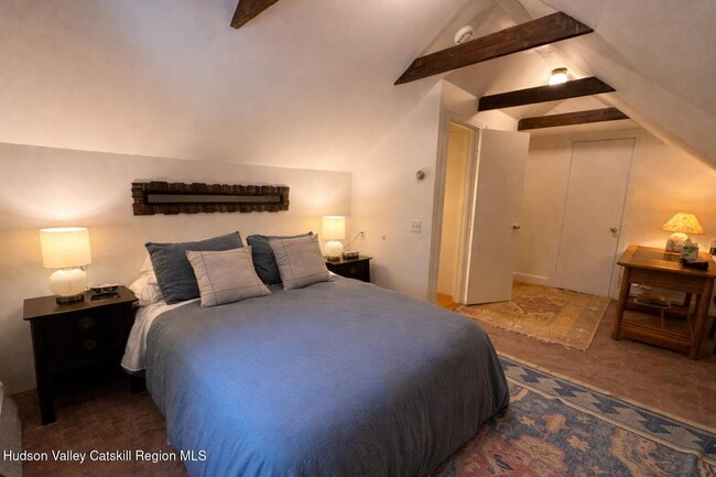 Building Photo - 26 Webster Rd