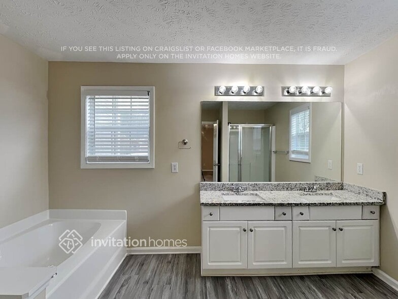 Building Photo - 405 Anita Dr