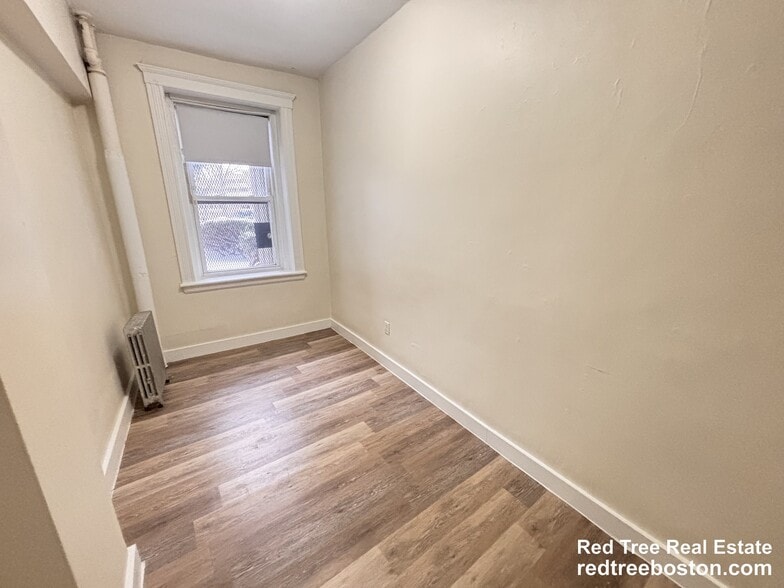 Building Photo - 1810 Commonwealth Ave