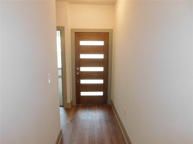 Building Photo - 12182 Abbey Glen Ln