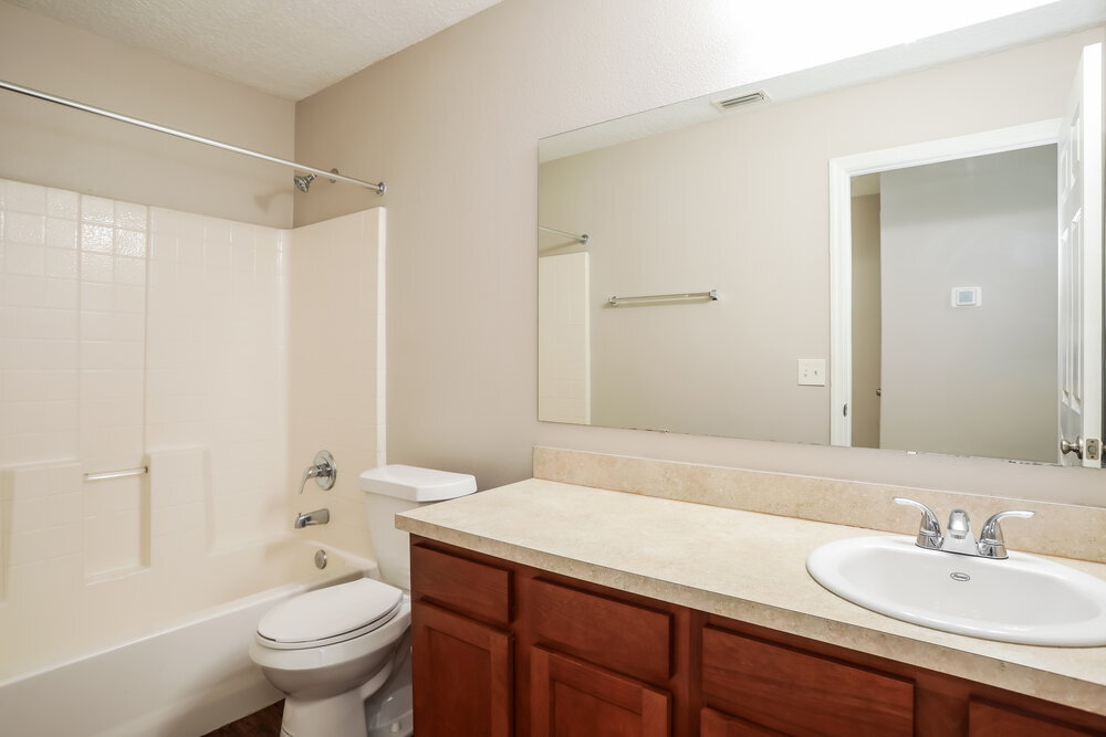Building Photo - 7109 Beekman Lake Dr