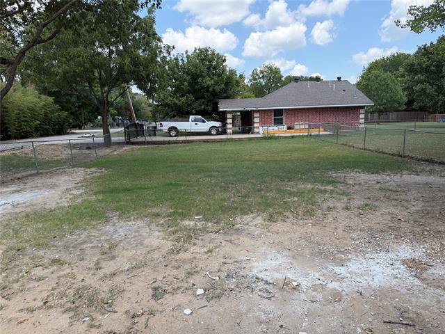 Building Photo - 12905 Kleberg Rd