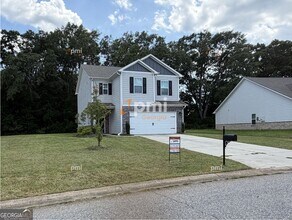 Building Photo - 3338 Bridgewood Dr