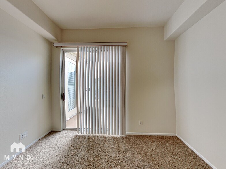 Building Photo - 12362 Carmel Country Rd