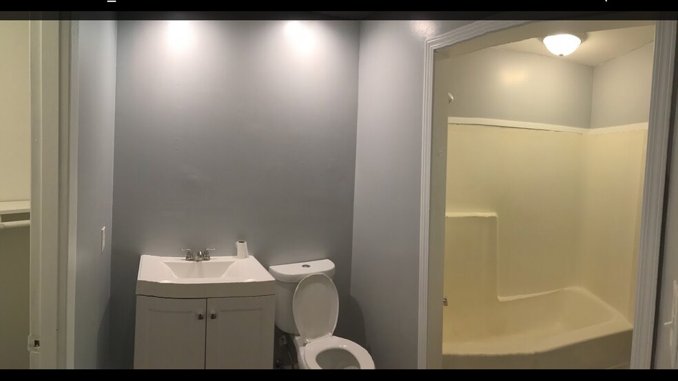 Building Photo - 553 Bruning Ln