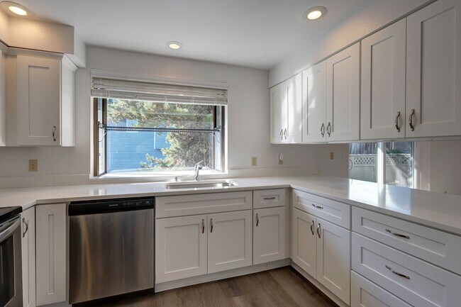 Building Photo - 2739 SW 347th Pl