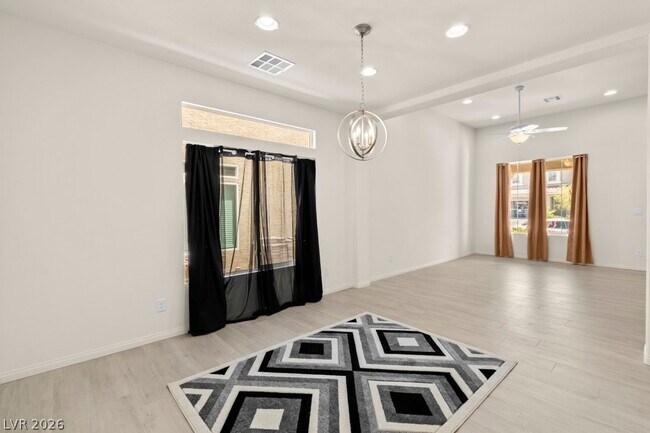 Building Photo - 10597 Aphrodite St