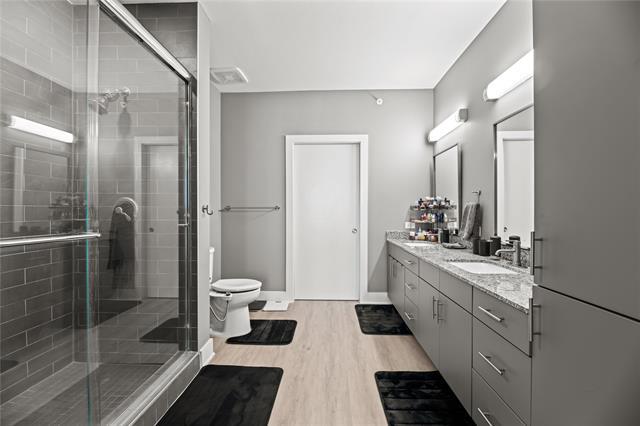 Building Photo - 3517 Windhaven Pkwy