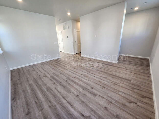 Building Photo - 465 Interlocken Blvd