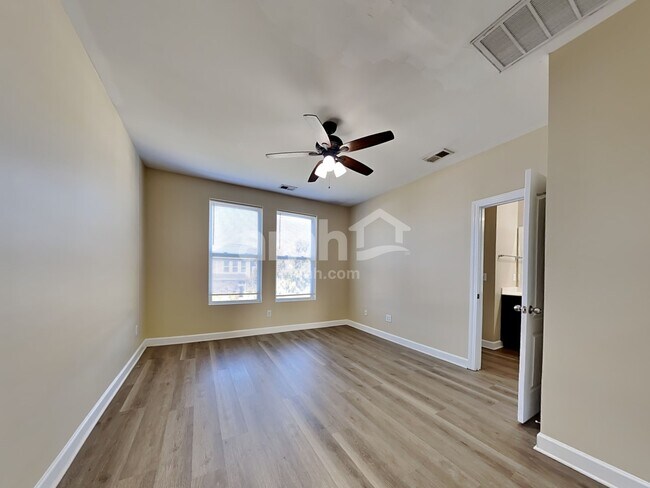 Building Photo - 1009 Turtle Dove Ln