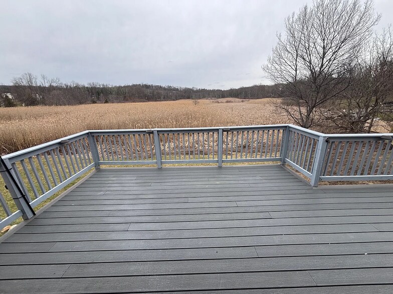 Building Photo - 7 Berry Rd