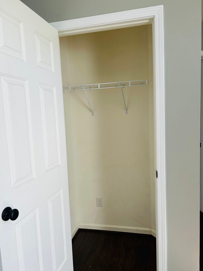 Building Photo - Charming 3-Bedroom Ranch in Greer’s Covete...