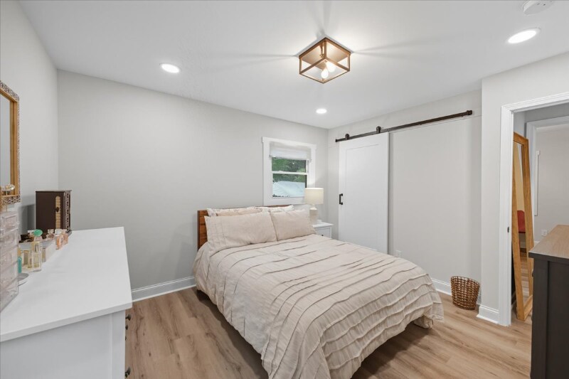 Building Photo - 4528 Somerdale Ln