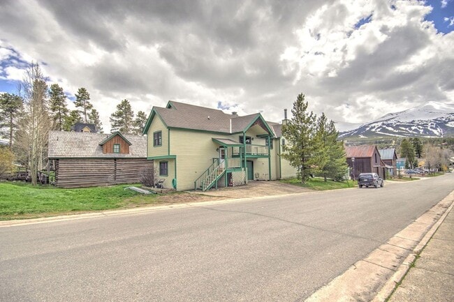 Building Photo - Breck Downtown Duplex.  Best location in all of Breck.  3 Bedroom.  GEAR GARAGE.