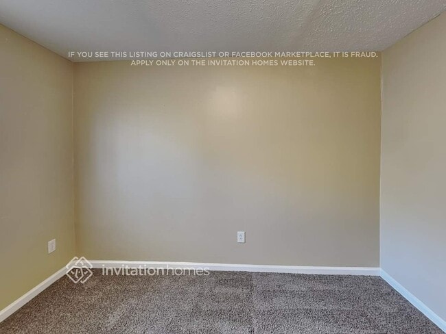 Building Photo - 2996 Fetlock Dr SW