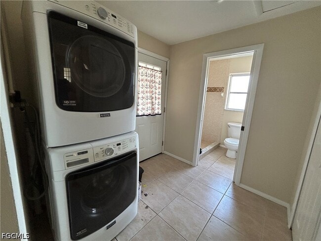 Building Photo - 4320 Pine Lake Rd