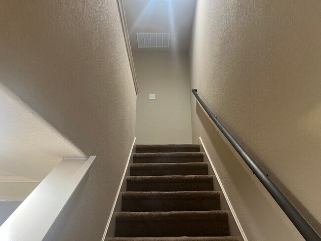 Building Photo - 13907 Annas Way #102, San Antonio, TX. 78233