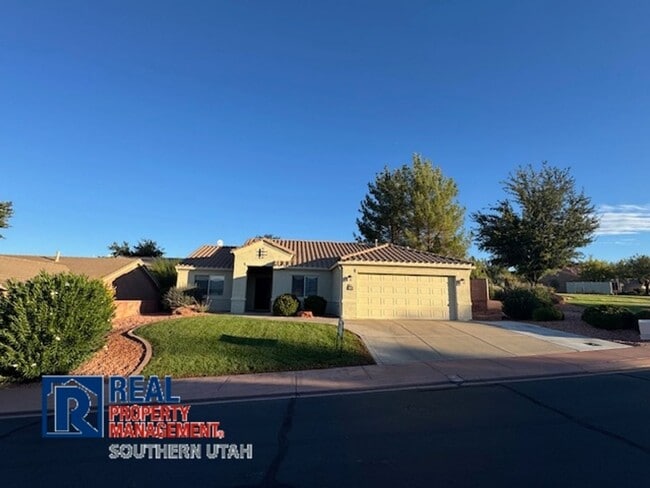 Building Photo - Sedona Hills Home