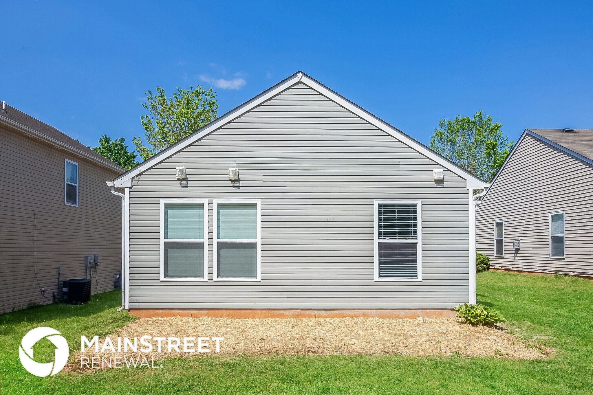Building Photo - 4544 Stone Mountain Dr