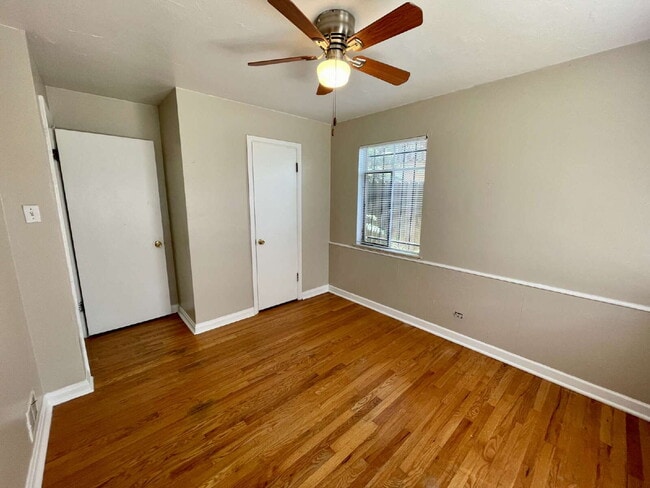 Building Photo - 3 Bed 1 Bath Ranch in North Park Hill! (Available Immediately)