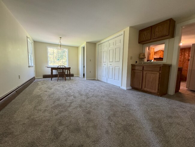 Building Photo - 4001 Lessig Ln