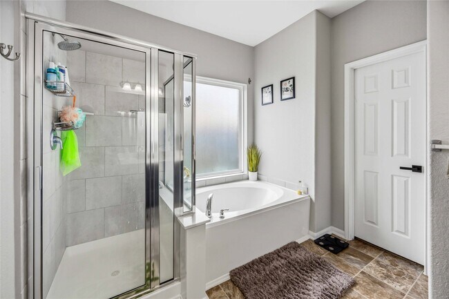 Building Photo - 14702 Meadow Acre Trl