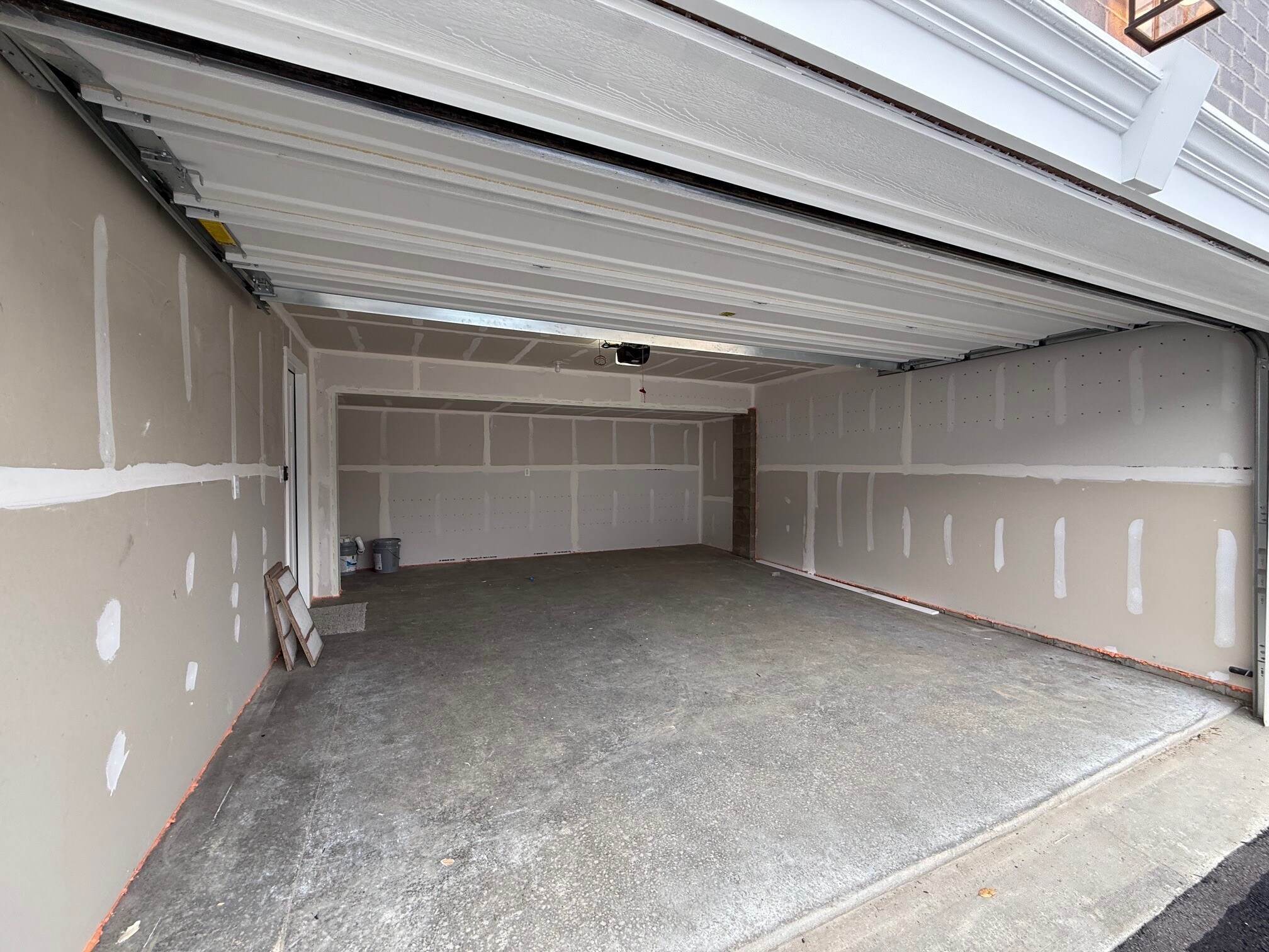 Building Photo - 179 Lockheed Dr