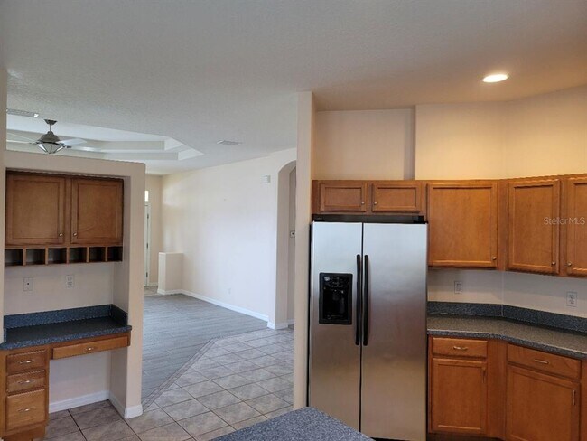 Building Photo - 60 Prince Michael Ln