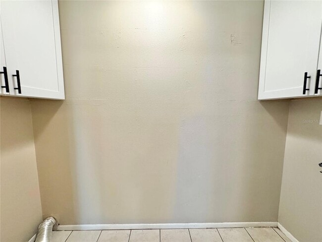 Building Photo - 1550 11th St NE