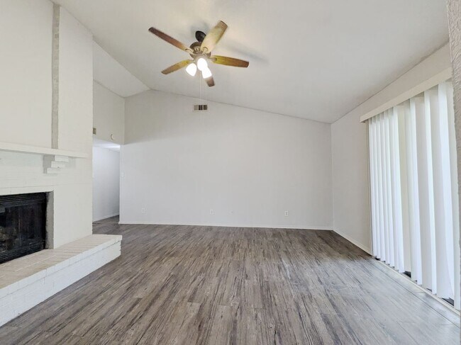 Building Photo - 602 Heritage Hill Dr