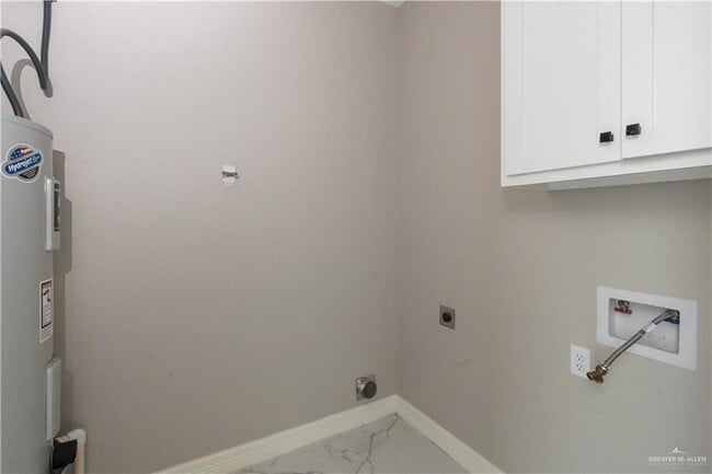 Building Photo - 11 11th St