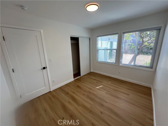 Building Photo - 8122 Belford Ave