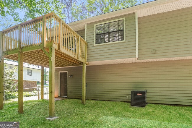 Building Photo - 1576 Ember Cir SW