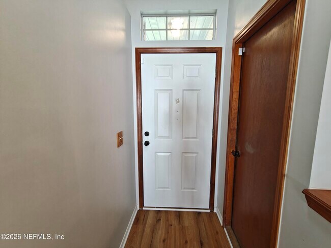 Building Photo - 1314 Cutlass Rd