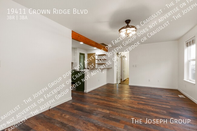 Building Photo - 19411 Crown Ridge Blvd