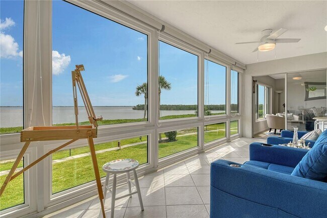 Building Photo - 4800 Gulf of Mexico Dr