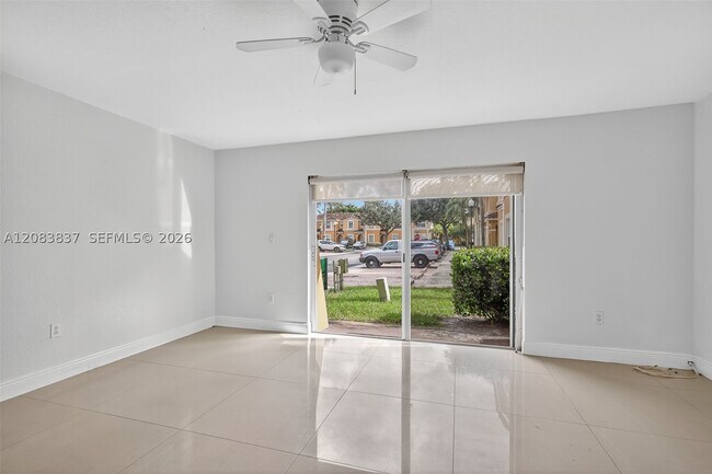 Building Photo - 12989 SW 30th Ct