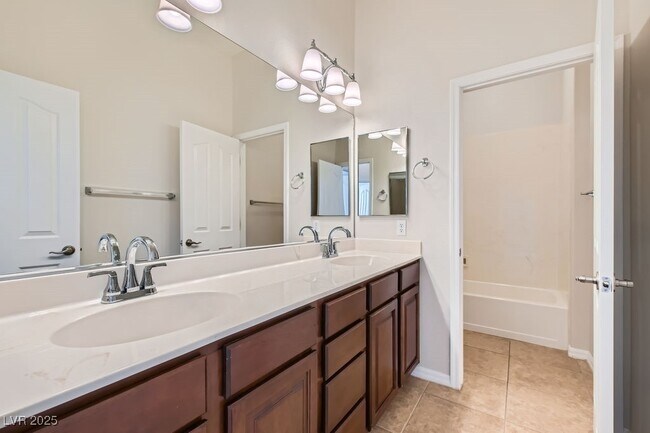 Building Photo - 6148 Burleson Ranch Rd